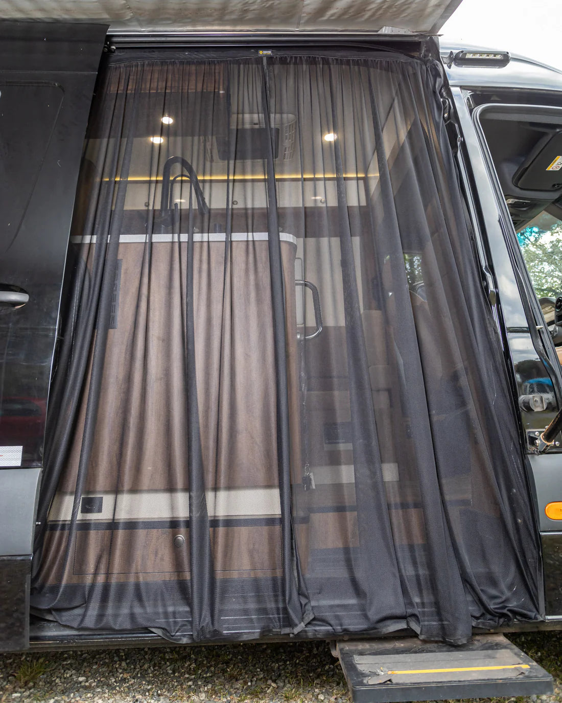 Mercedes-Benz Sprinter 1997-2012 - Tela Mosquiteira para Porta Lateral